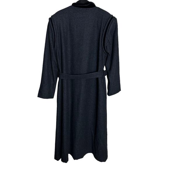 Valentino Vintage 80s Wool Overcoat - Picture 8 of 10